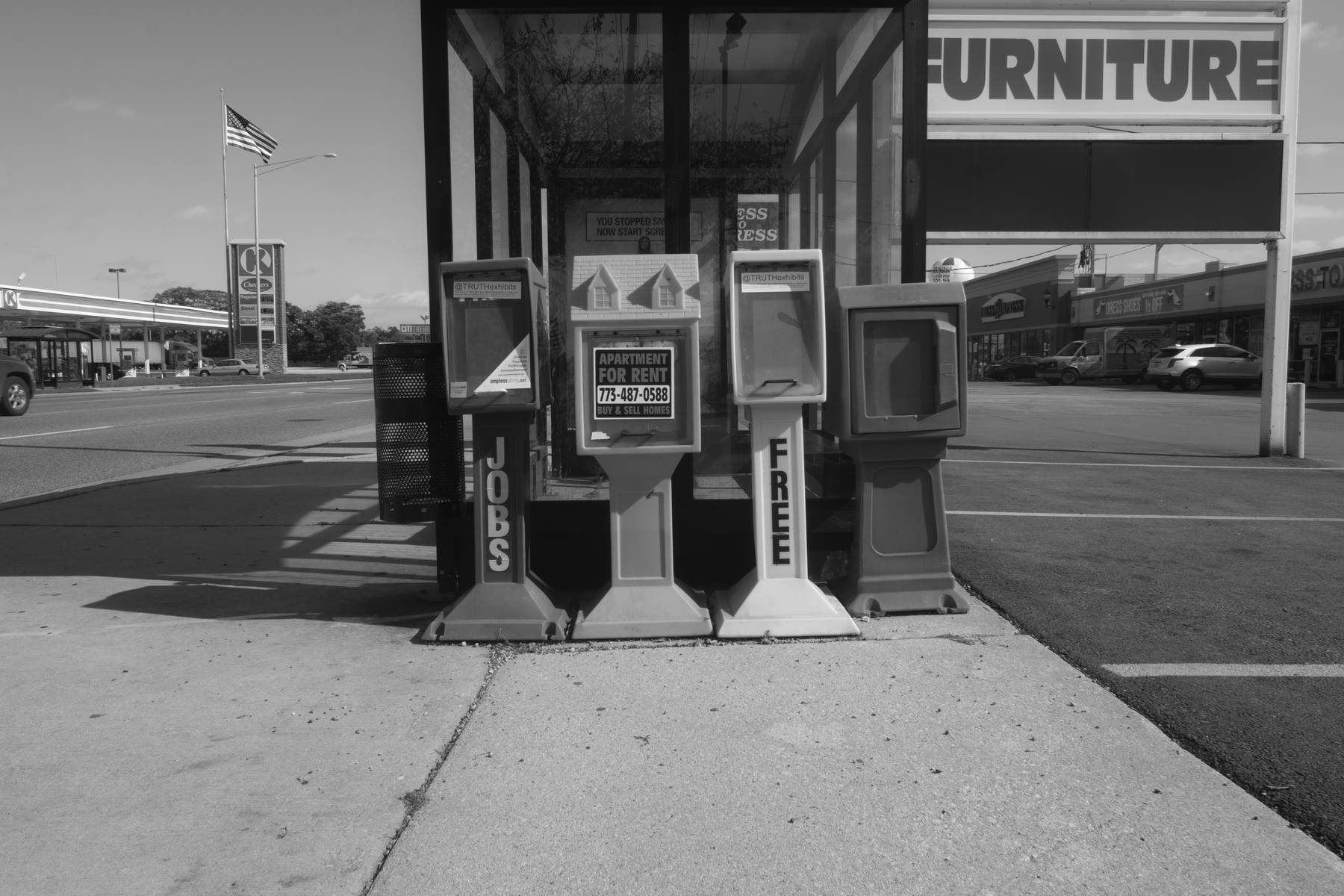 On Sibley Boulevard, Dolton’s main commercial strip, newstands that once offered job and housing information sit empty, replaced with “For Rent” signs. Deindustrialization throughout the south suburbs decades ago eliminated thousands of private-sector jobs.